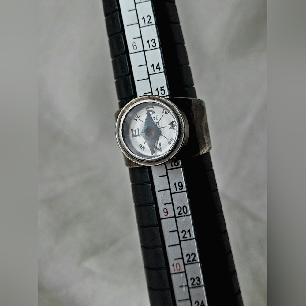 Vintage Working Compass Ring - Picture 3 of 9